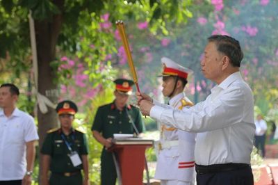 Lịch sử rạng rỡ hơn khi được gìn giữ bằng lòng biết ơn, sự tri ân của các thế hệ