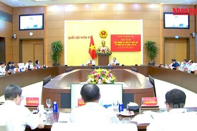 [Video] Ban Thường vụ Đảng ủy Quốc hội cho ý kiến về sắp xếp tổ chức bộ máy