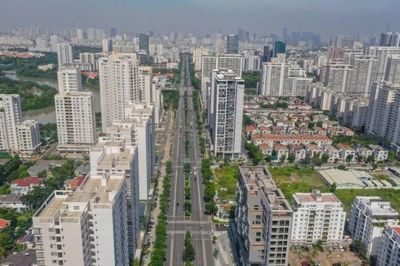 [VIDEO] Căn hộ TPHCM đóng băng: Nhà đầu tư có lãi vẫn khó bán