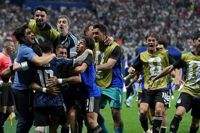Argentina đứng trước cơ hội bảo vệ ngôi vương, Tây Ban Nha quyết viết tiếp lịch sử