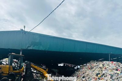 Vì sao nhà máy rác chục tỷ ngừng tiếp nhận rác?