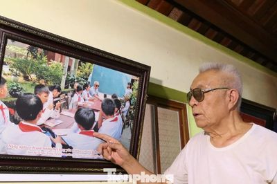 Bom đạn lấy đi đôi mắt, không thể dập tắt khát vọng gieo chữ của người thương binh