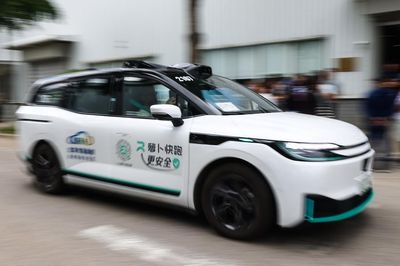 Baidu chuẩn bị đưa dịch vụ xe tự lái Apollo Go đến Kazakhstan