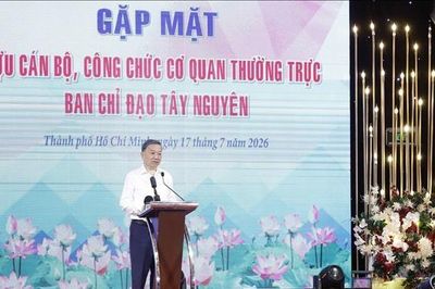 Tổng Bí thư, Chủ tịch nước Tô Lâm gặp mặt cựu cán bộ, công chức Cơ quan Thường trực Ban Chỉ đạo Tây Nguyên