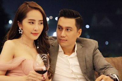 Cặp trai tài gái sắc chính thức công khai sau 7 năm bí mật hẹn hò
