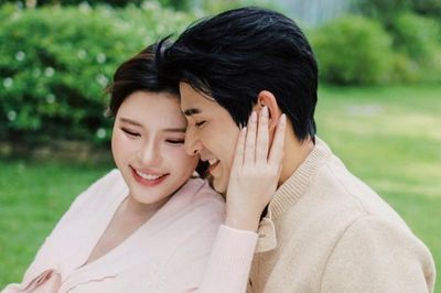 'Cặp đôi kiểu mẫu showbiz Việt': Hạnh phúc viên mãn khi sắp đón thêm thành viên