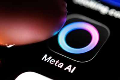 Meta cảnh báo phụ huynh khi trẻ trò chuyện với AI về tự hại