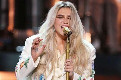 Kesha thừa nhận album thất bại đã giúp cô đổi đời: 'Chính nó mang lại cho tôi sự tự do'