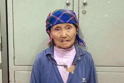 Bán ma túy cho người 82 tuổi, cụ bà 73 tuổi bị khởi tố