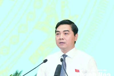 Chủ tịch UBND tỉnh tiếp thu, giải trình những vấn đề đại biểu HĐND tỉnh và cử tri trong tỉnh quan tâm