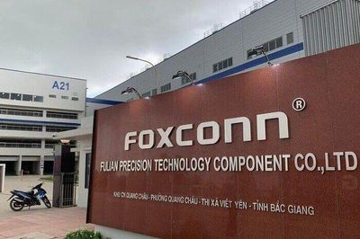 Foxconn rót thêm tiền, sản xuất trạm sạc xe điện tại Việt Nam