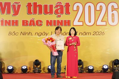 Tác phẩm 'Ngày bình thường ở bản' được trao giải A tại Triển lãm Mỹ thuật tỉnh Bắc Ninh năm 2026