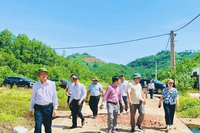 An cư cho người dân miền núi