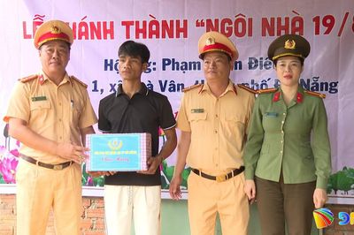 Khánh thành 'Ngôi nhà 19/8' tặng hộ dân khó khăn tại xã Trà Vân