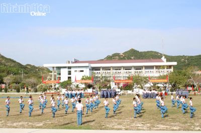 Trung đoàn 196 Hải quân: Bảo vệ Tổ quốc từ lòng biển