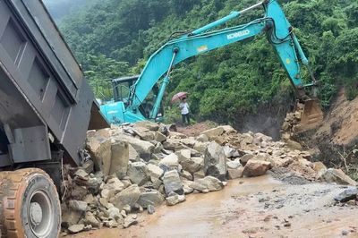 Bộ Xây dựng yêu cầu sẵn sàng ứng phó, không để bị động, bất ngờ trước lũ quét, sạt lở