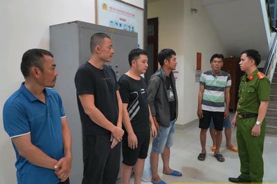 Quảng Ngãi triệt phá đường dây cá độ bóng đá gần 1.200 tỷ đồng