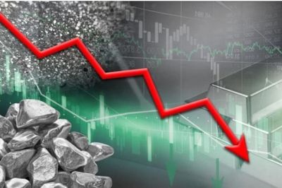 Ngày 17/7: Giá bạc tiếp tục đi xuống