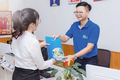 Đổi mới diện mạo kênh phân phối, lấy lại đà tăng trưởng bảo hiểm nhân thọ