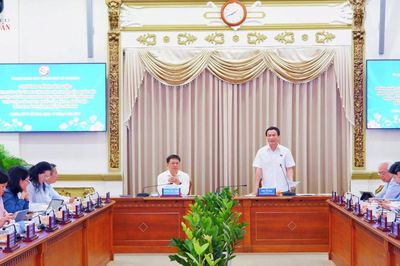 Đoàn khảo sát của Ủy ban Văn hóa và Xã hội làm việc với UBND TP. Hồ Chí Minh