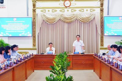 Đoàn khảo sát của Ủy ban Văn hóa và Xã hội làm việc với UBND TP. Hồ Chí Minh