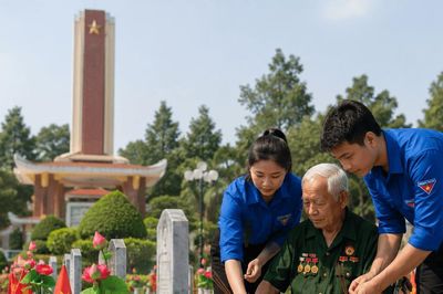 TP. Hồ Chí Minh: Tri ân người có công bằng những chính sách thiết thực