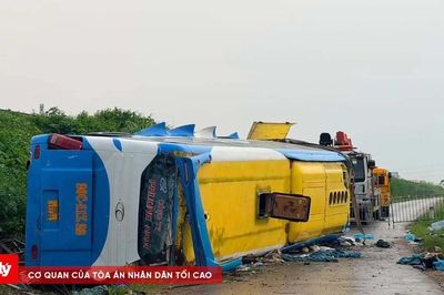 Thủ tướng yêu cầu làm rõ trách nhiệm vụ lật xe khách làm 4 người tử vong
