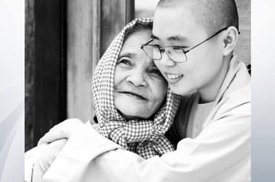 Hiếu kính song thân đến đại nguyện báo ân muôn loài