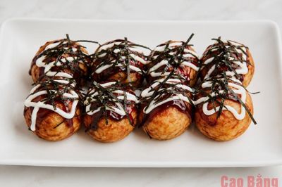 Bánh bạch tuộc Takoyaki - Thêm hương vị mới cho ẩm thực đường phố Cao Bằng