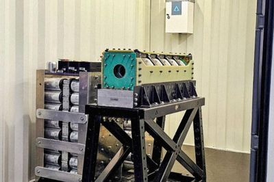 Quân đội Mỹ thử lá chắn điện từ chống UAV thay tên lửa