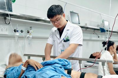 Thông tin mới nhất về sức khỏe các nạn nhân vụ xe khách lao khỏi cao tốc
