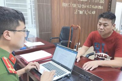 Triệt phá đường dây cá độ bóng đá hơn 200 tỷ đồng, khởi tố 9 bị can