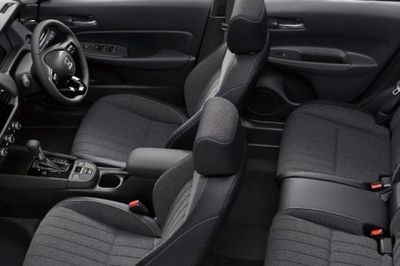 Rẻ hơn Kia Morning, hatchback hạng B của Honda giá 255 triệu đồng thiết kế cực ấn tượng bất ngờ được săn đón vì chỉ ngang Honda SH