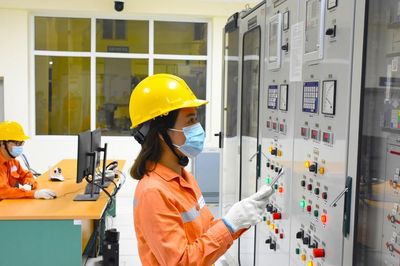 Mùa nắng nóng, dùng điều hòa thế nào để vừa mát, vừa tiết kiệm mà không lo về hóa đơn tiền điện?