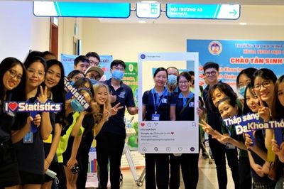 Các trường đại học hỗ trợ học bổng hàng tháng cao nhất cho sinh viên