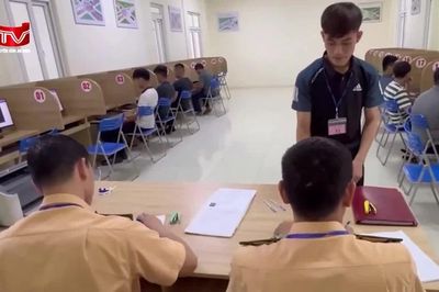 Từ 1/3/2027: Thi GPLX tăng mạnh số câu hỏi lý thuyết