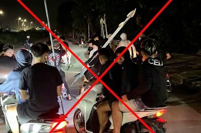 CATP Hà Nội ngăn chặn hàng chục thanh thiếu niên mang hung khí đi hỗn chiến trong đêm