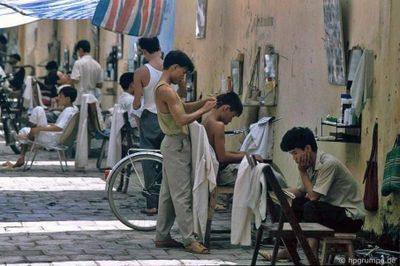 Hà Nội thời vắng khách Tây và nay qua cùng góc ảnh