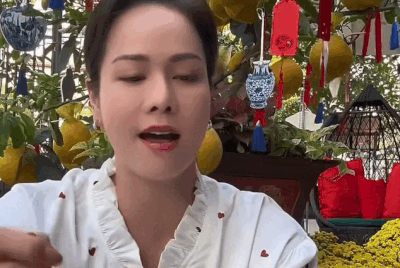'Laura cà phê của Nhật Kim Anh' là gì mà phủ sóng mạng xã hội?