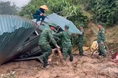 [Video] Mưa lũ tại xã Mường Than (Lai Châu) làm 4 người tử vong