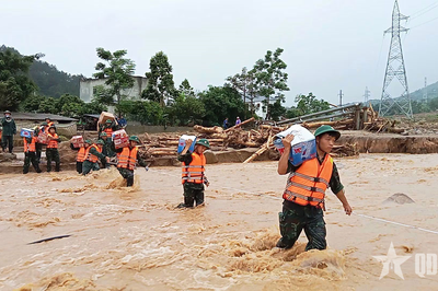 Lực lượng vũ trang các tỉnh Tây Bắc dồn lực ứng phó, khắc phục hậu quả thiên tai