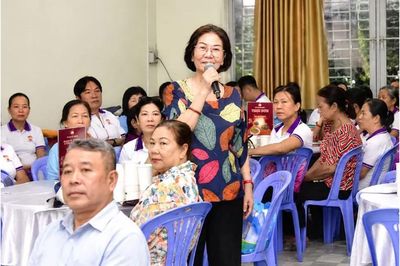 Mở rộng kênh đối thoại với người dân, doanh nghiệp
