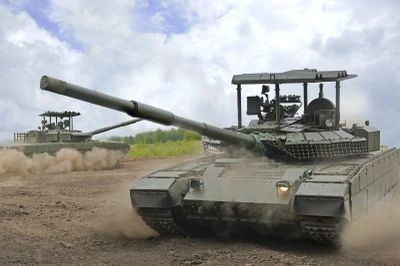 Xe tăng T-80 'tiến hóa' từ động cơ turbine khí đến pháo 152mm