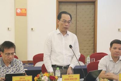 Tháo gỡ điểm nghẽn để tạo đột phá phát triển giáo dục Quảng Trị