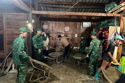 Hỗ trợ nhân dân ổn định cuộc sống sau mưa lũ