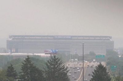 Cháy rừng ở Canada 'phá đám' trận chung kết World Cup