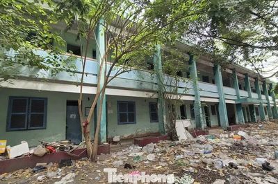 Nhiều trụ sở công dôi dư 'đắp chiếu'