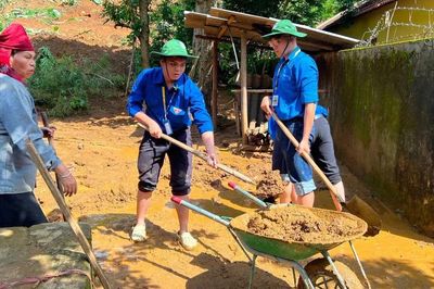 'Học kỳ thứ 3' của sinh viên Quốc tế ở vùng cao Mường La