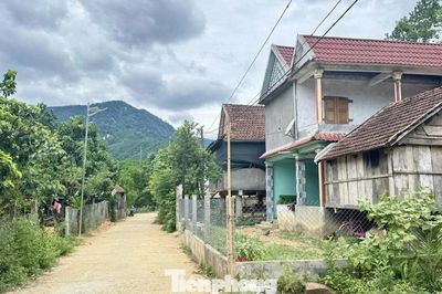 Hơn 10 năm vào khu tái định cư tránh sạt lở, 36 hộ dân vẫn mòn mỏi chờ sổ đỏ