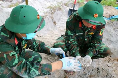 Phát hiện hài cốt liệt sĩ tại khu vực ga xe lửa ở Huế